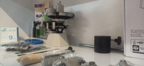 تجهیز سازی اتاق ازمایشگاه و ریاضی و علوم تجربی  5