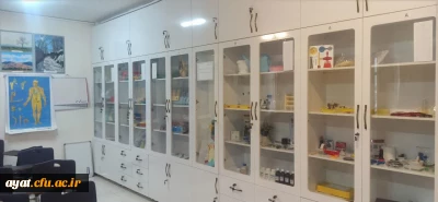تجهیز سازی اتاق ازمایشگاه و ریاضی و علوم تجربی 