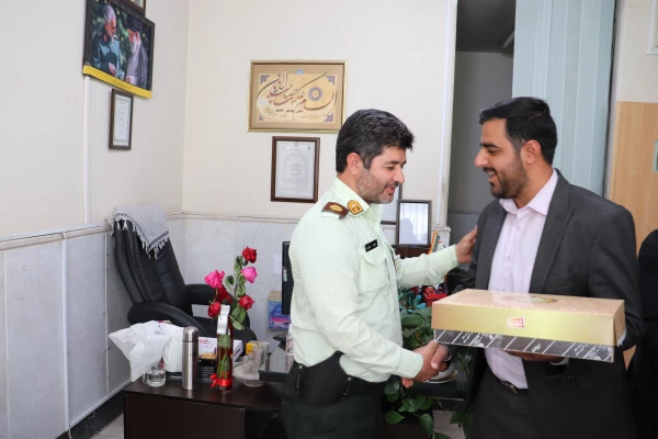 دیدار ریاست محترم مرکز و حراست مرکز با ریاست کلانتری منطقه امیرآباد 3
