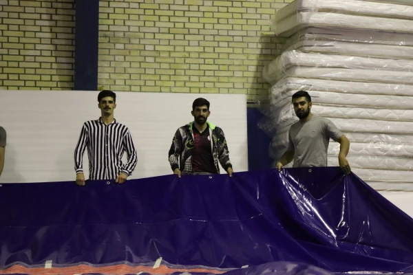 نصب و انباکس کردن تشک های کشتی  3