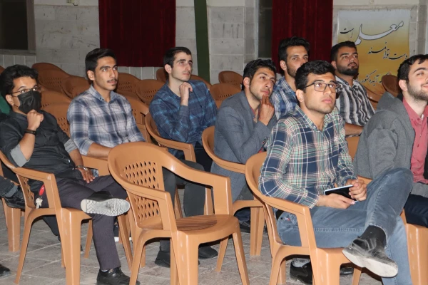 کارگاه اشنایی اجمالی با شخصیت شناسی و ملزومات پیش از ازدواج 3