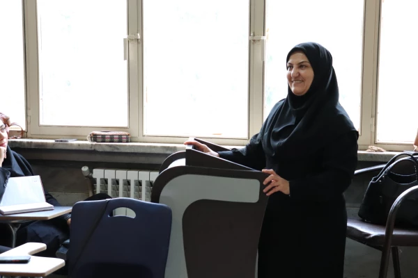 برگزاری دوره های ضمن خدمت توانمندسازی موسسان، مدیران، معاونان و معلمان مدارس غیر دولتی مناطق و نواحی استان اصفهان 3