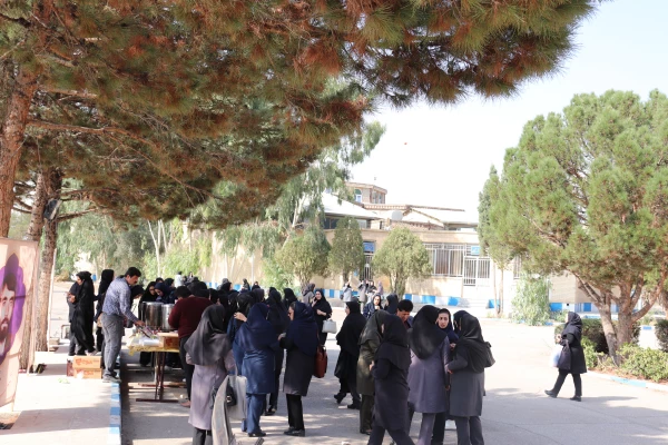 برگزاری دوره های ضمن خدمت توانمندسازی موسسان، مدیران، معاونان و معلمان مدارس غیر دولتی مناطق و نواحی استان اصفهان 8