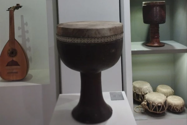 بازدید از موزه موسیقی اصفهان 5