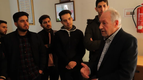 بازدید علمی از مرکز تحقیقات معلمان استان اصفهان توسط دانشجو معلمان  دانشگاه فرهنگیان مرکز شهید آیت نجف آباد 4