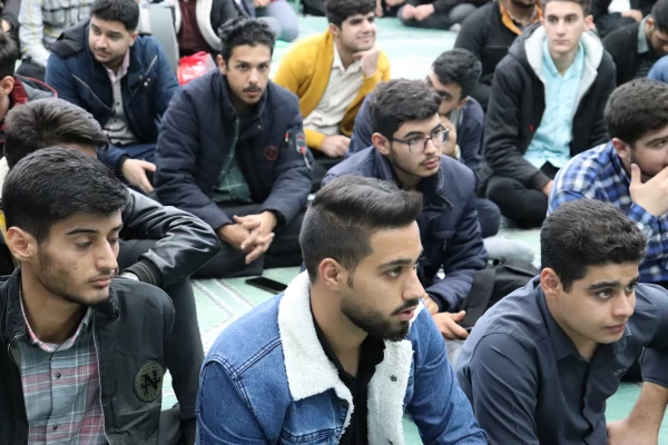 پذیرش و ثبت نام دانشجو های جدید الورود رشته های علوم اجتماعی ، امور تربیتی و دبیری ادبیات فارسی 18