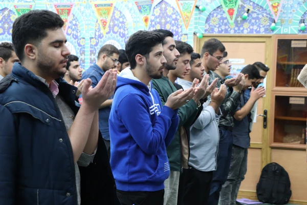 پذیرش و ثبت نام دانشجو های جدید الورود رشته های علوم اجتماعی ، امور تربیتی و دبیری ادبیات فارسی 23