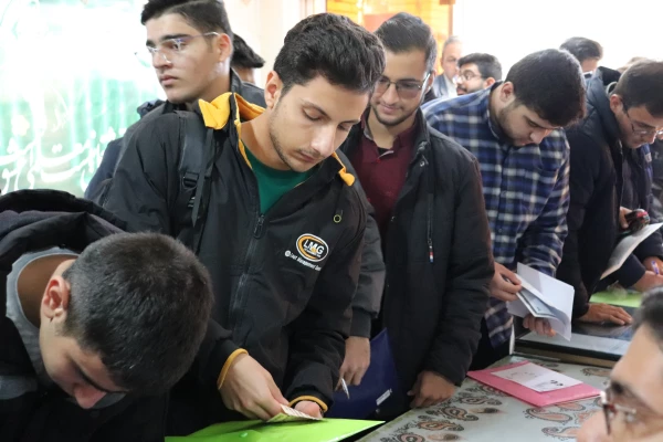 پذیرش و ثبت نام دانشجو های جدید الورود رشته های علوم اجتماعی ، امور تربیتی و دبیری ادبیات فارسی 13