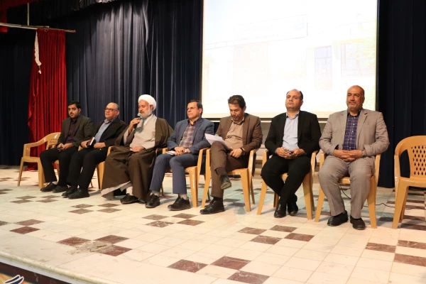 دیدار مسئولین استانی دانشگاه فرهنگیان با دانشجویان مرکز شهید آیت برای پاسخگویی و رسیدگی به شکایات و مشکلات 4