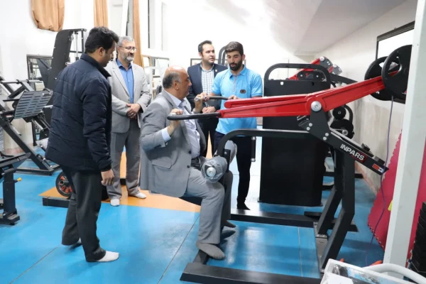 افتتاحیه سالن بدنسازی دانشگاه فرهنگیان مرکز شهید دکتر آیت نجف آباد  4