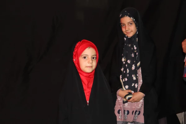 مراسم مذهبی ایام فاطمیه و میزبانی از شهید گمنام 4