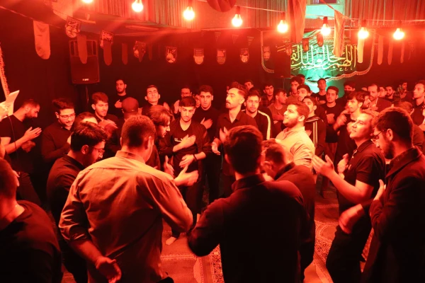 مراسم مذهبی ایام فاطمیه و میزبانی از شهید گمنام 5