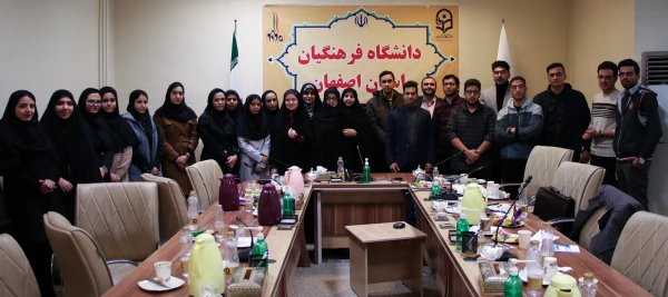 حضور اعضای کانون رسانه مرکز شهید آیت،در کارگاه های آموزشیِ تخصصی روابط عمومی دانشگاه فرهنگیان استان 2