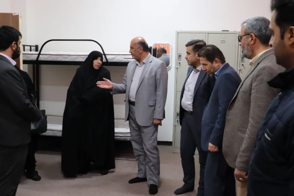 افتتاحیه در مرکز شهید دکتر آیت به مناسبت دهه فجر  12