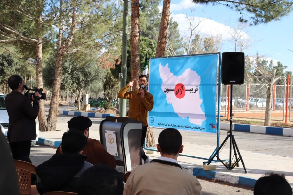 برگزاری تریبون آزاد به مناسبت انتخابات  4