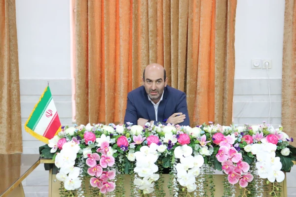 حضور ابوالفضل ابوترابی نماینده مردم نجف آباد و تیران و کرون در جلسه پرسش و پاسخ با دانشجویان 7