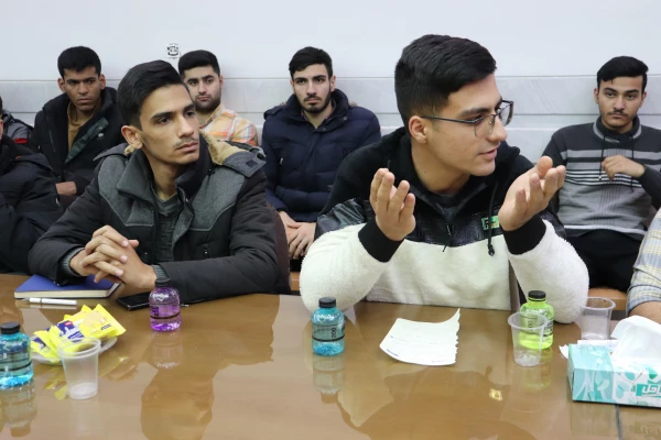 حضور ابوالفضل ابوترابی نماینده مردم نجف آباد و تیران و کرون در جلسه پرسش و پاسخ با دانشجویان 8