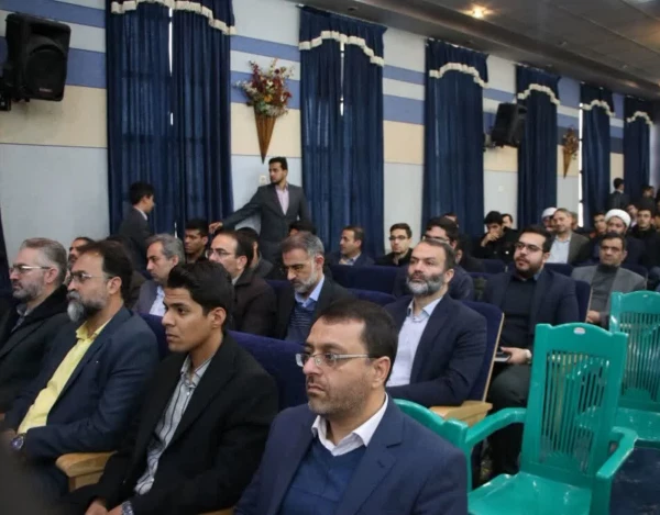 اجلاس استانی نماز اصفهان برگزار گردید. 6