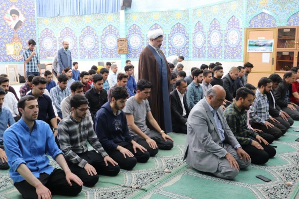 برگزاری جلسه برنامه ریزی اجلاسیه نماز در دانشگاه فرهنگیان شهید آیت نجف آباد. 4