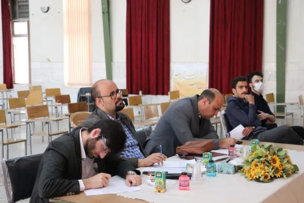 برگزاری مناظرات دانشجویی  6