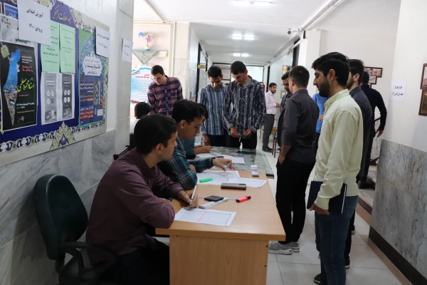 برگزاری انتخابات شورای صنفی رفاهی مرکز شهید دکتر آیت نجف آباد 1403_۱۴۰۴ 11