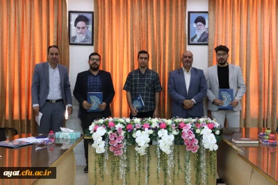 تجلیل از دست اندرکاران روابط عمومی مرکز شهید آیت نجف آباد 