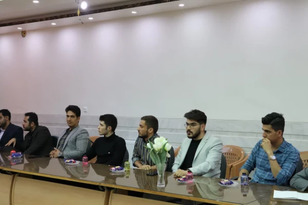 معارفه اعضای جدید شورای صنفی رفاهی مرکز شهید آیت نجف آباد  4