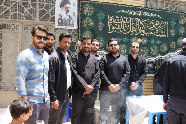 برپایی موکب دانشگاه فرهنگیان مرکز شهید آیت نجف آباد در مراسم تشییع شهید دریانوش  8