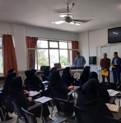 برگزاری دوره توانمندسازی معلمان مدارس غیردولتی مقطع ابتدایی نواحی فولادشهر و زرین شهر به میزبانی دانشگاه فرهنگیان مرکز شهید دکتر آیت نجف آباد  6