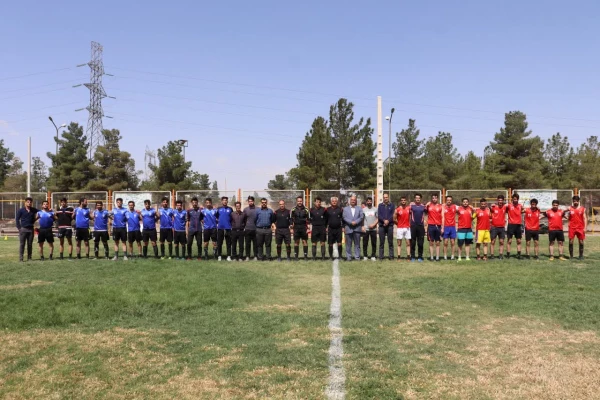 سومین دوره مسابقات درون دانشگاهی فوتبال( جام گرامی داشت مقام معلم _ اردیبهشت و خرداد ۱۴۰۳) دانشگاه فرهنگیان مرکز شهید دکتر آیت نجف آباد برگزار شد  2