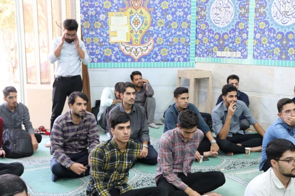 جلسه معرفتی پیرامون آینده خاورمیانه با حضور سردار امینی  2