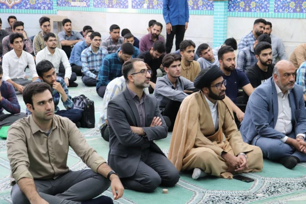 جلسه معرفتی پیرامون آینده خاورمیانه با حضور سردار امینی  4