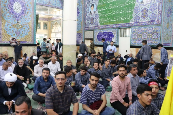 حضور دانشجویان و مسئولین مرکز شهید آیت در محکومیت جنایات رژیم صهیونیستی 5