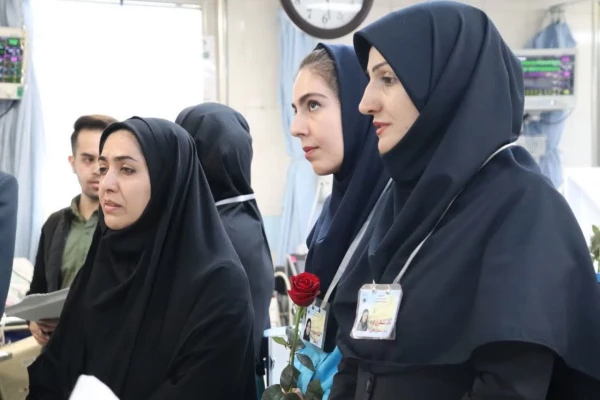 تبریک روز پرستار توسط رئیس محترم مرکز شهید نجف آباد  5