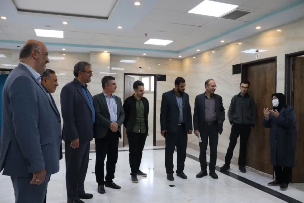 تبریک روز پرستار توسط رئیس محترم مرکز شهید نجف آباد  8