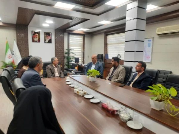 نشست ریاست محترم مرکز شهید آیت نجف آباد با سرپرست محترم فرمانداری شهرستان نجف آباد 2