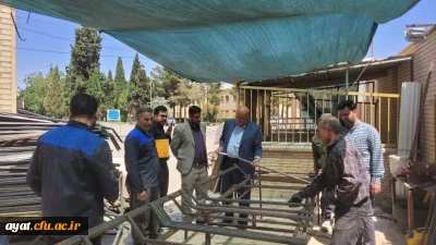 فرآیند ساخت و نصب نرده های حفاظ بر دیوار های دانشگاه فرهنگیان مرکز شهید آیت