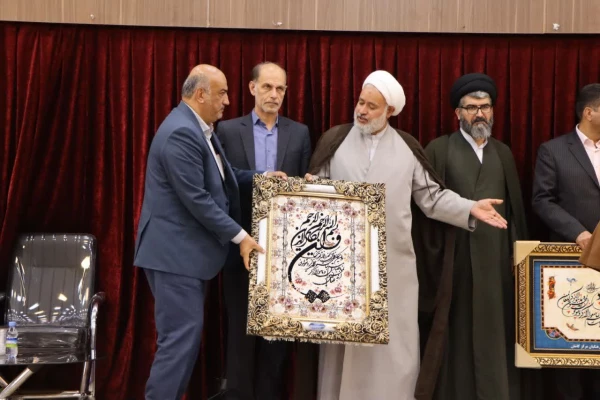 مراسم تکریم و معارفه سرپرست دانشگاه فرهنگیان استان اصفهان  4