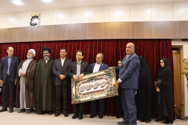 مراسم تکریم و معارفه سرپرست دانشگاه فرهنگیان استان اصفهان  6