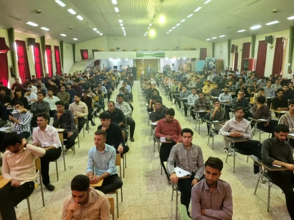آغاز فرآیند برگزاری آزمون پایان ترم ۴۰۳۲ مرکز شهید آیت نجف آباد  2