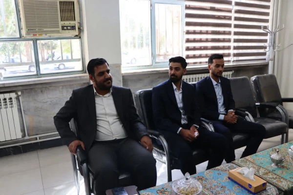 نشست سرپرست و عوامل حفاظت فیزیکی مرکز شهید آیت 3