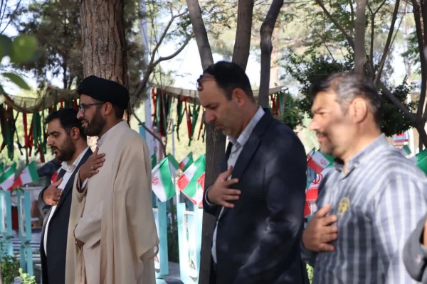 حضور کارمندان مرکز شهید آیت در گلزار مطهر شهدا 6