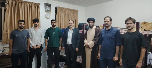 نشست پرسش و پاسخ سرپرست مرکز شهید آیت نجف آباد و دانشجومعلمان خوابگاهی 2