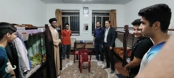 نشست پرسش و پاسخ سرپرست مرکز شهید آیت نجف آباد و دانشجومعلمان خوابگاهی 3