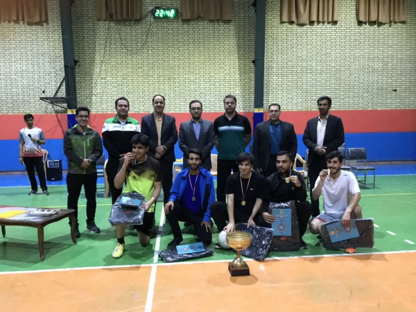 شب سوم ( آخرین شب) اولین دوره مسابقات لیگ گل کوچک دانشگاه فرهنگیان مرکز شهید دکتر آیت نجف آباد  3