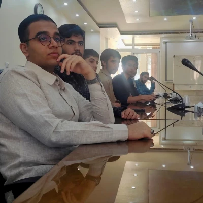 رگزاری جلسه ی هم اندیشی اعضای کانون قرآن و عترت مرکز شهید آیت نجف آباد
 3