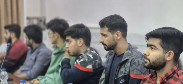 کارگاه علمی "ورزش و سارکوپنیا" در روز دوشنبه مورخ ۲۸ مهرماه ۱۴۰۴ با حضور جمعی از دانشجویان در سالن جلسات مرکز شهید آیت نجف آباد برگزار شد.
 2