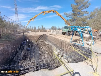 آغاز عملیات بتن ریزی دیواره های استخر فضای سبز مرکز