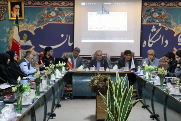 اولین نشست رسمی شورای صنفی دانشجویان دانشگاه فرهنگیان اصفهان در دیداری چهره به چهره با مسئولین دانشگاه. 5