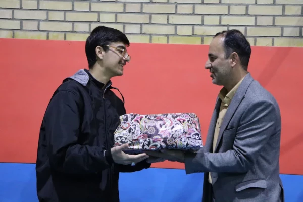 برگزاری آیین افتتاحیه پنجمین دوره لیگ فوتسال دانشجومعلمان مرکز شهید دکتر آیت نجف آباد: 2